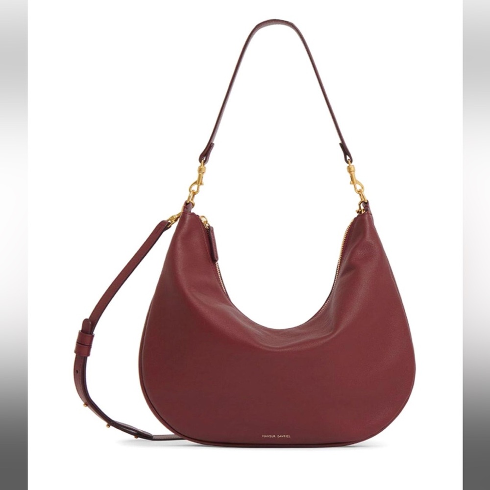 Burgundy Swing Bag in Italian leather in pomegranate. No blemishes.New with tags